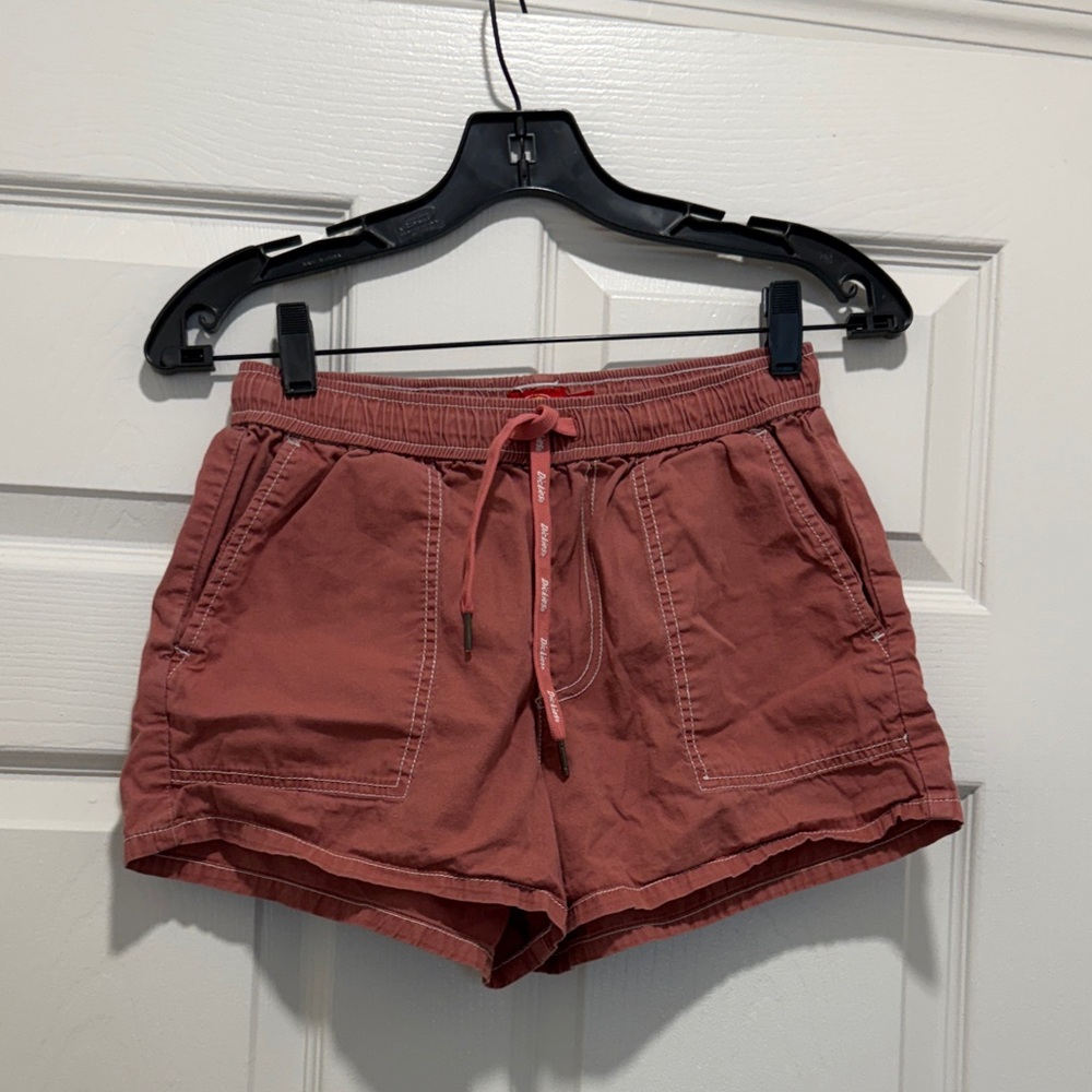 Dickies Women's Cargo Shorts - Rust
